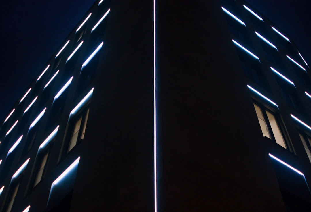 LED panel light vs ring light for streaming